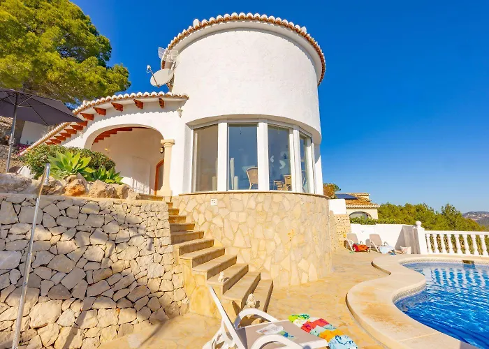 Lehman - Plusholidays Vila