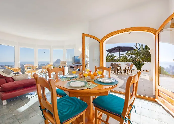 Vila Lehman - Plusholidays *